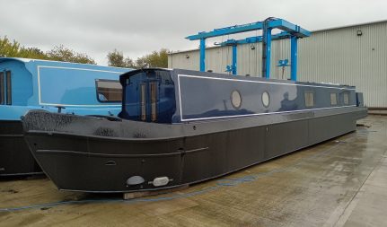 60′ Painted Narrowboat Sailaway Lined